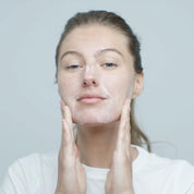 dermalogica-precleanse-model
